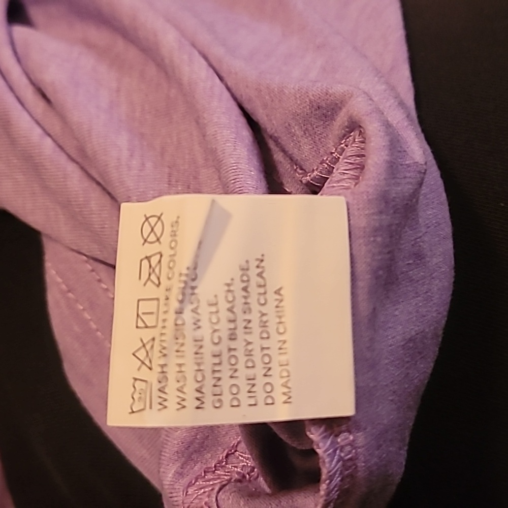 Fun Fact: I don't care V-Neck Shirt - Picture 6 of 6